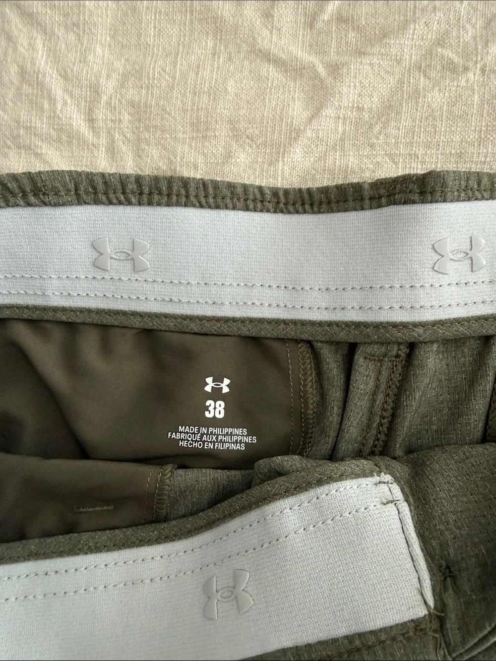 Under Armour Men's Stretch Elastic Waist Shorts - Olive Green